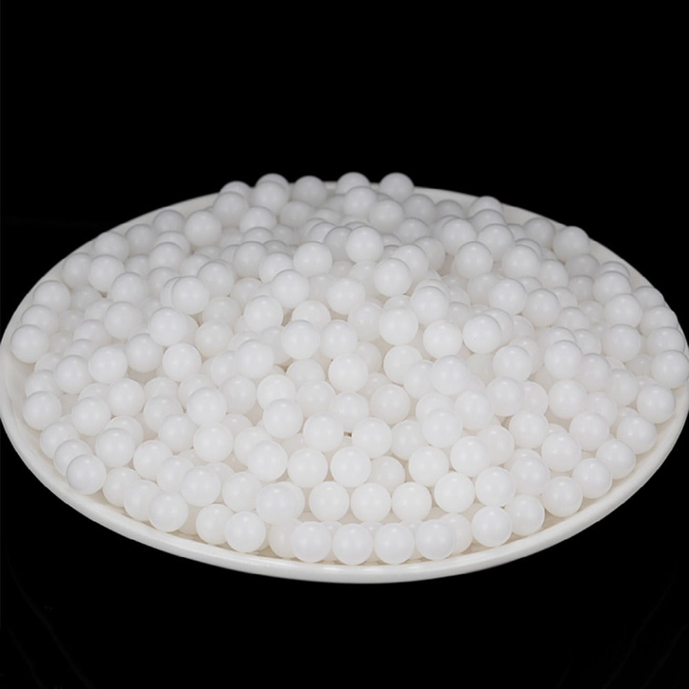 POM plastic bal